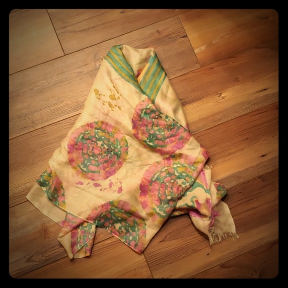 Silk scarf - Picture 1 of 6